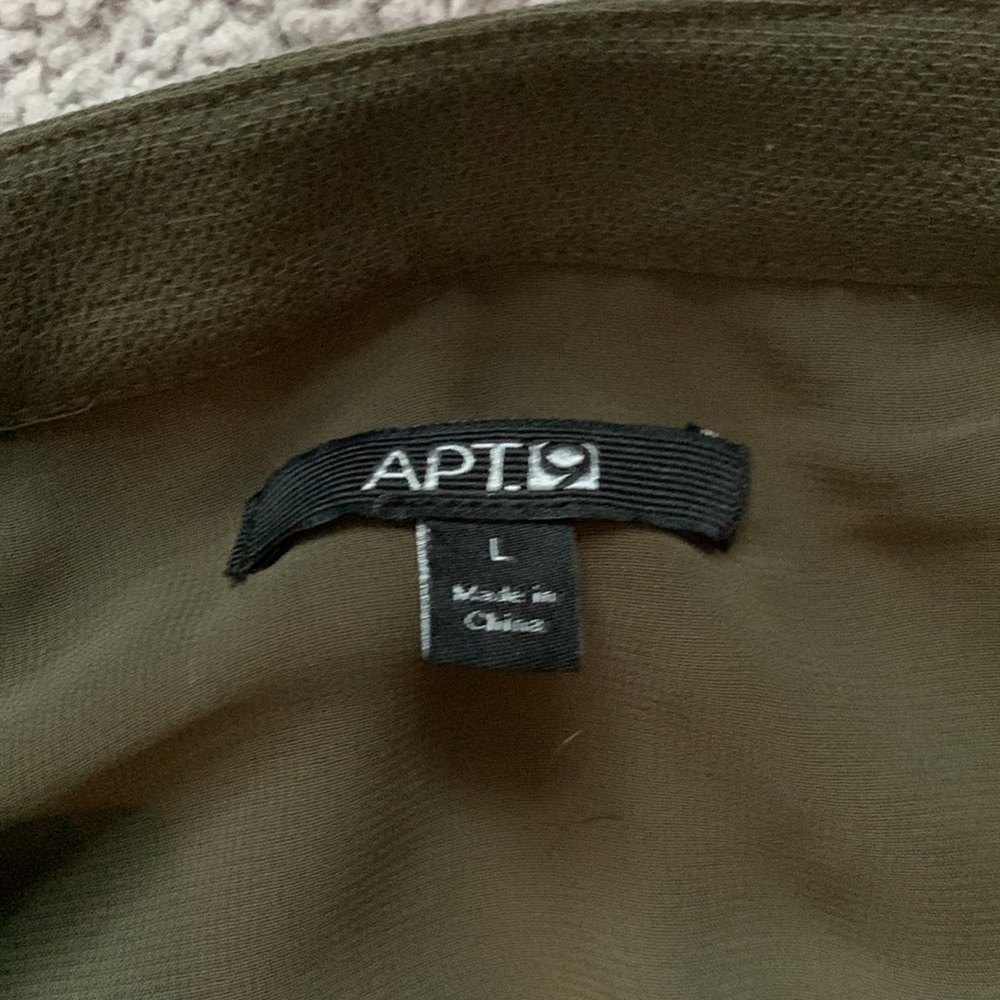 Jacket - Picture 2 of 4